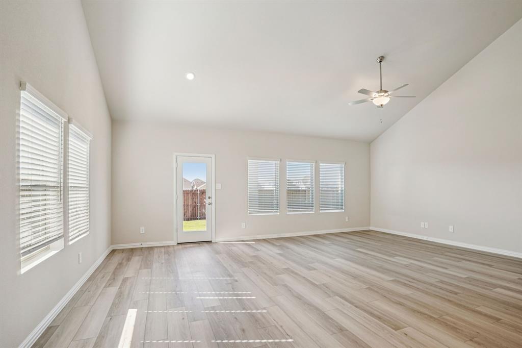 Simpson Crossing - Residential