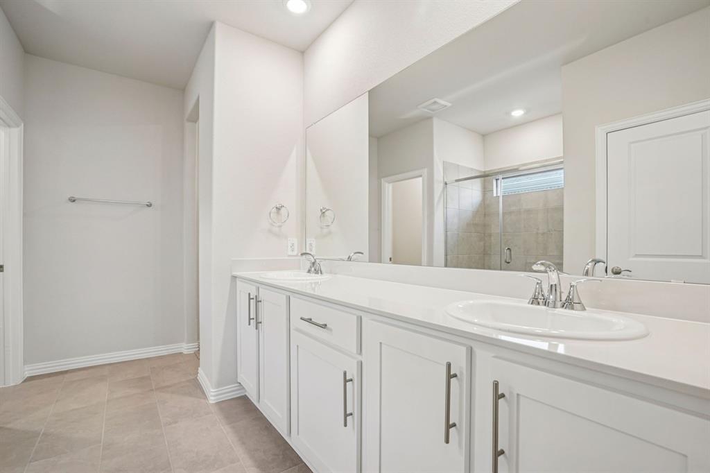 Simpson Crossing - Residential