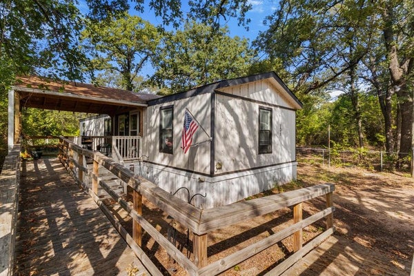131 SUNRAY ST, MABANK, TX 75156 - Image a016b35eec1183824604c18d54ea0708/3869726518