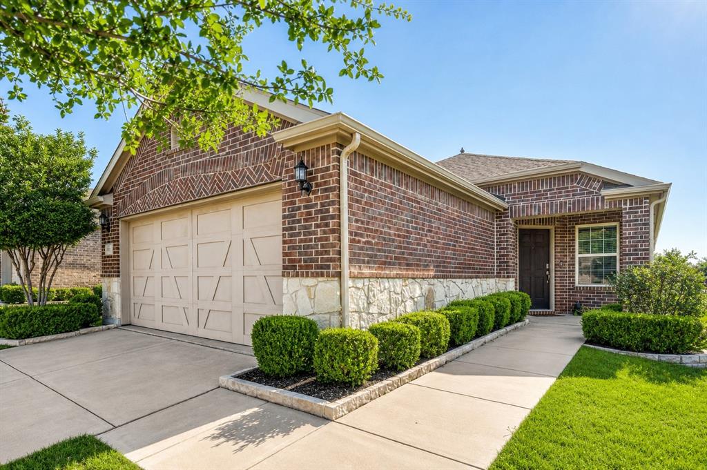 7620 Parade Drive