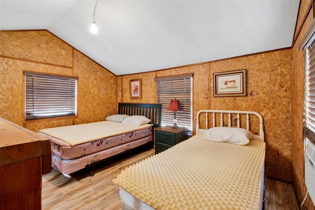 Toby Thomas - Residential