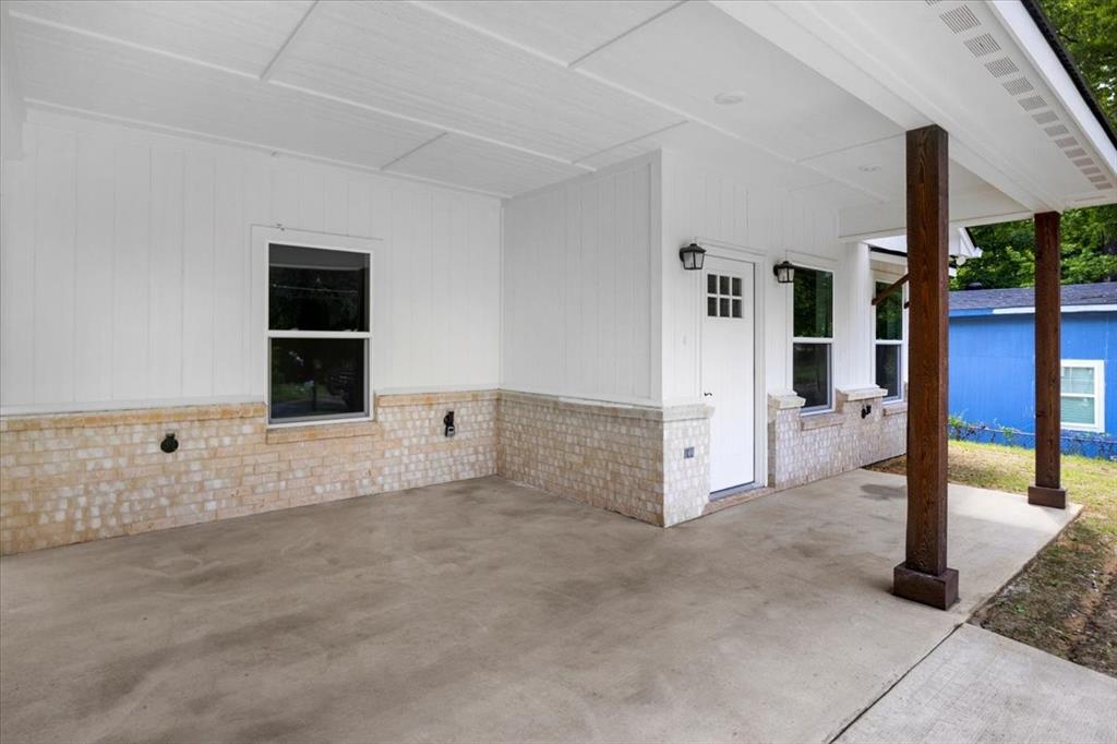 Emma Moseley - Residential