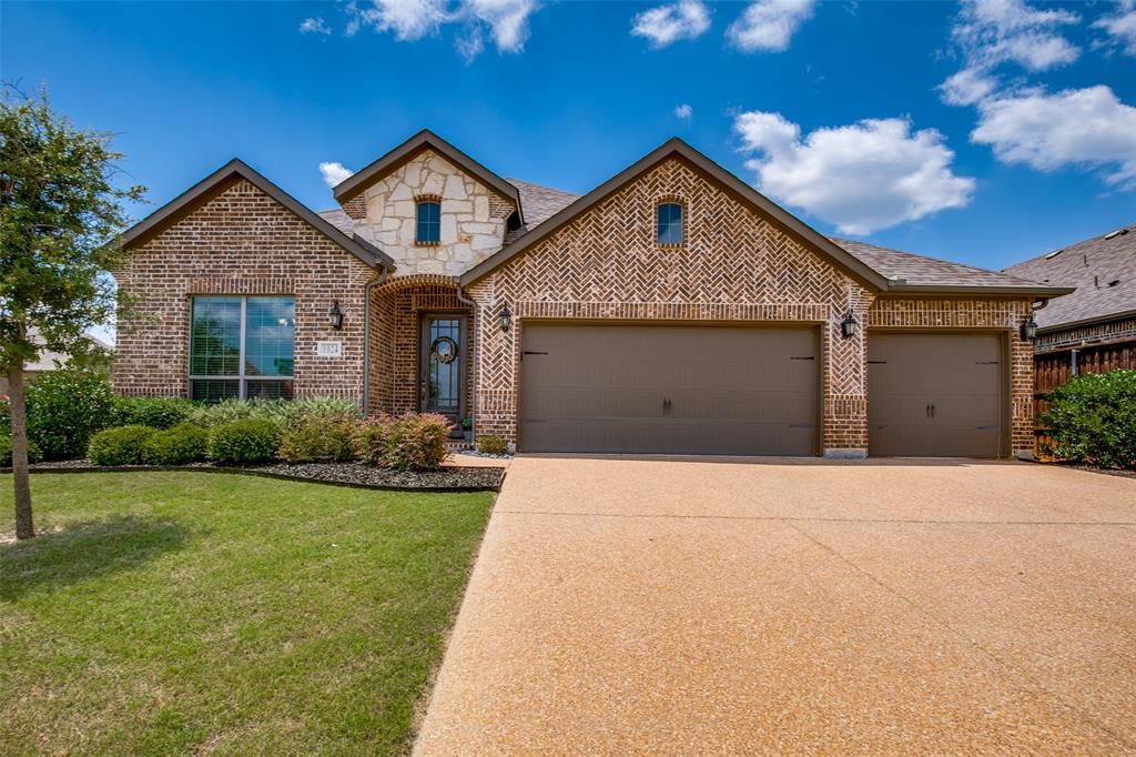 Photo of 1024 Macaw Drive, Forney, TX 75126 (MLS # 20672088)
