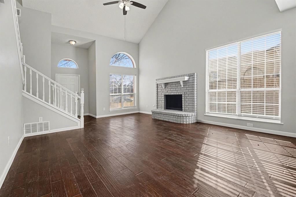 2102 Ridgecliff Drive