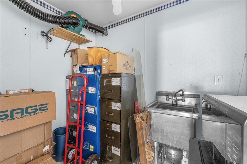 Mccarty - Commercial Sale