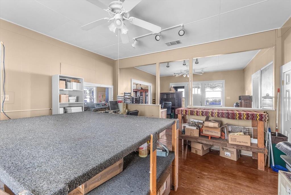 Mccarty - Commercial Sale