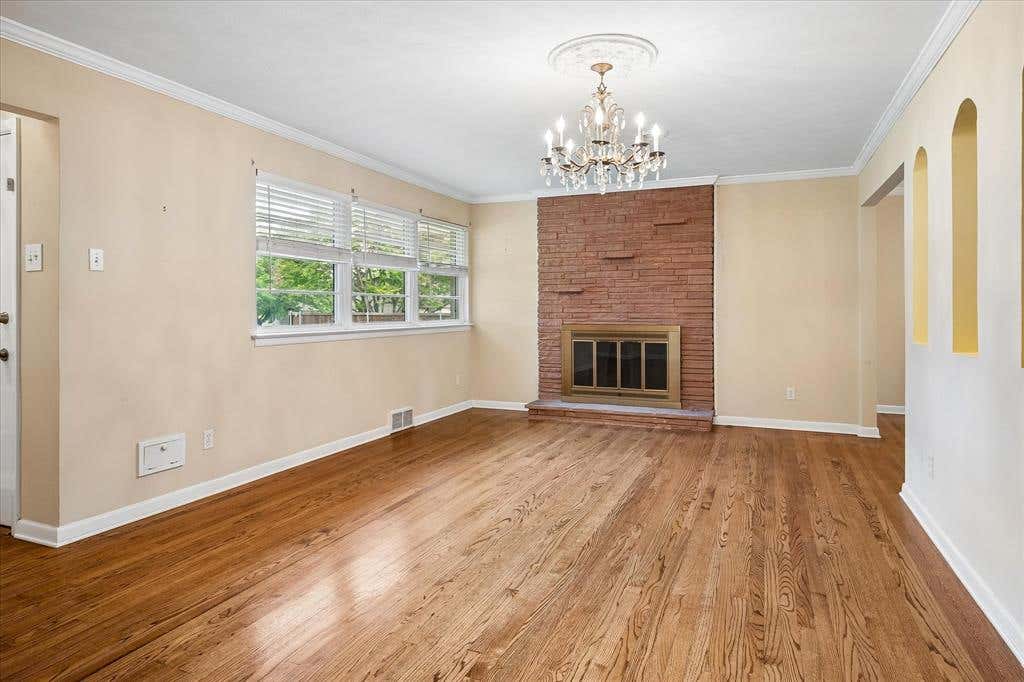 Photo of 1631 Macmanus Drive, Dallas, TX 75228 (MLS # 21304277)