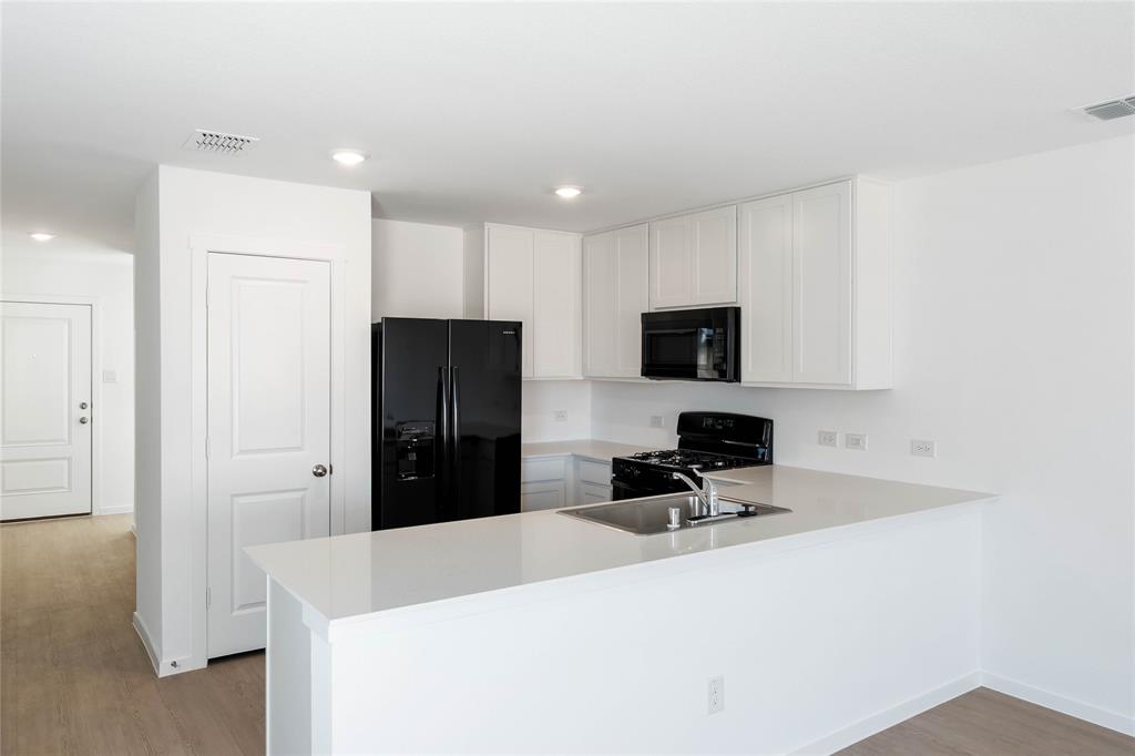 Eagles Crossing - Residential Lease