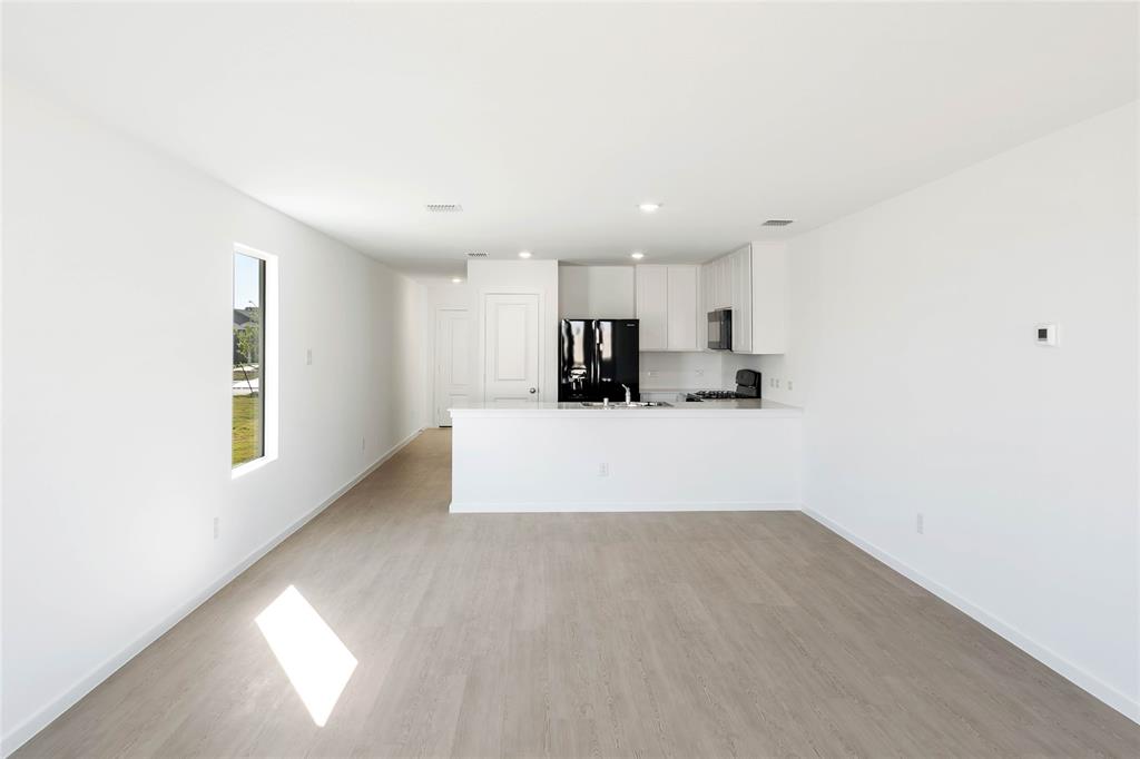 Eagles Crossing - Residential Lease