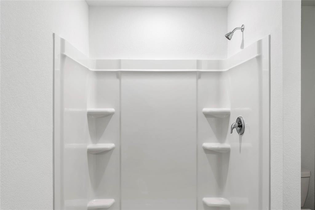 Eagles Crossing - Residential Lease