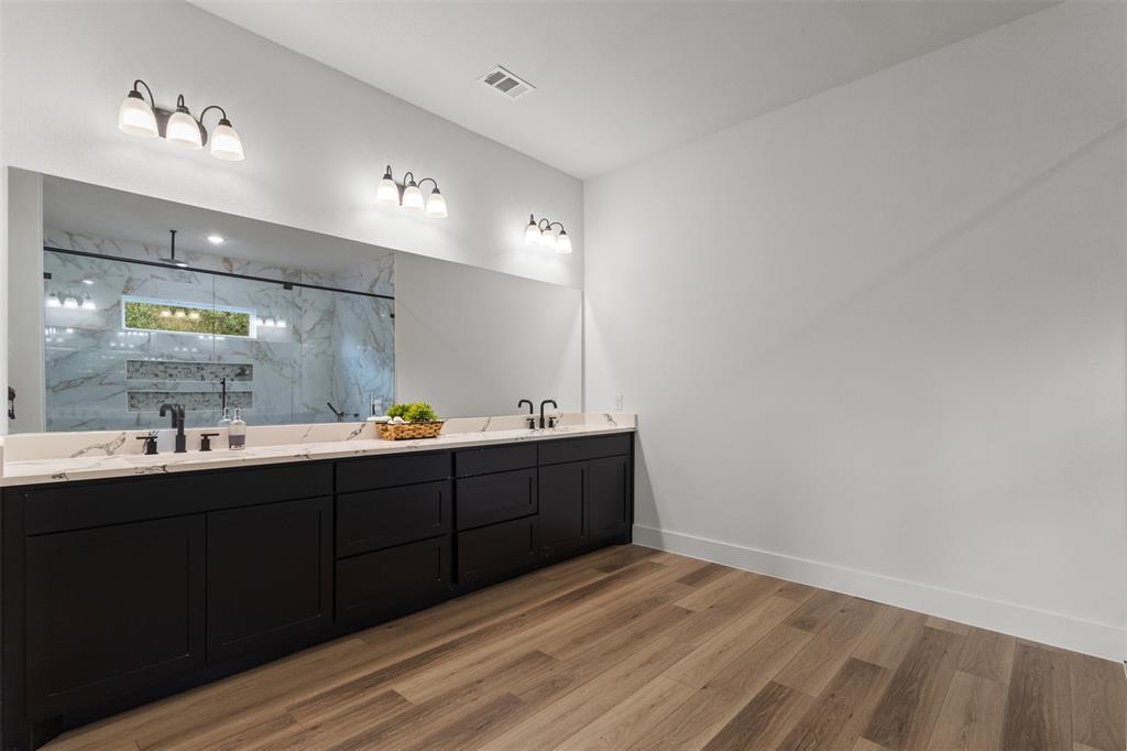 Paradise Oaks Sub - Residential