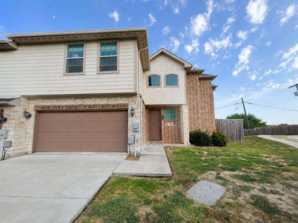 Photo of 2361 Novin Drive, Irving, TX 75062 (MLS # 21375215)