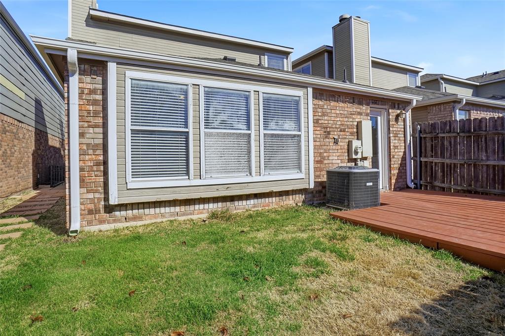 Shadowood Trail Condo - Residential