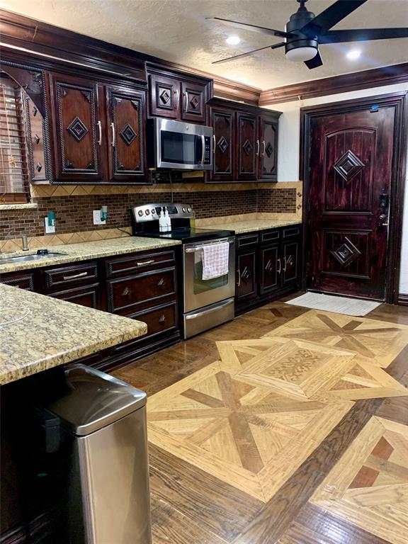 3318 San Marcus Avenue