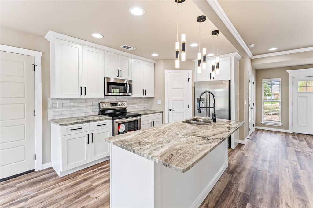 4000 Fairway Drive