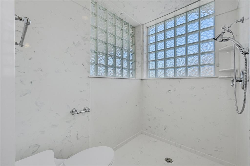 Lake Kiowa - Residential