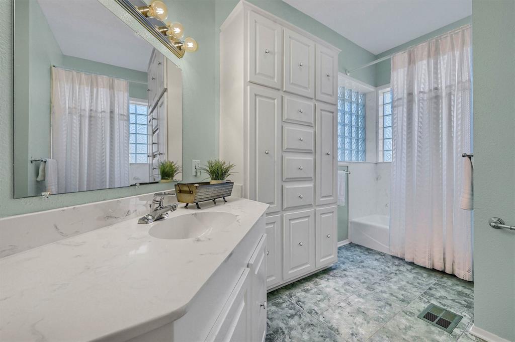 Lake Kiowa - Residential