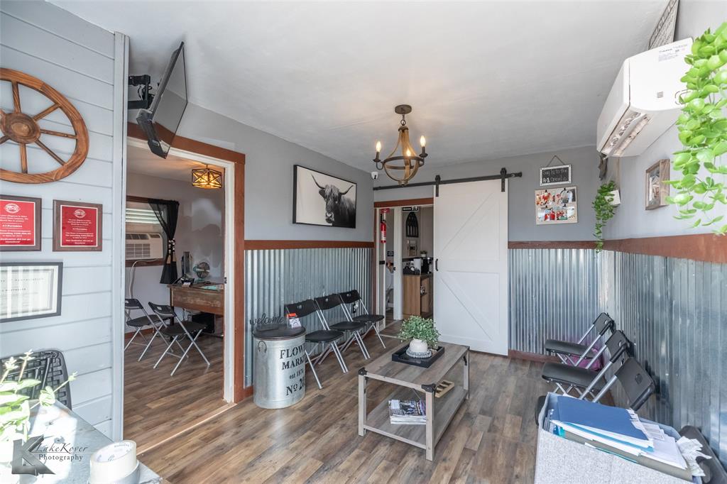 Farrington Marketing - Commercial Sale