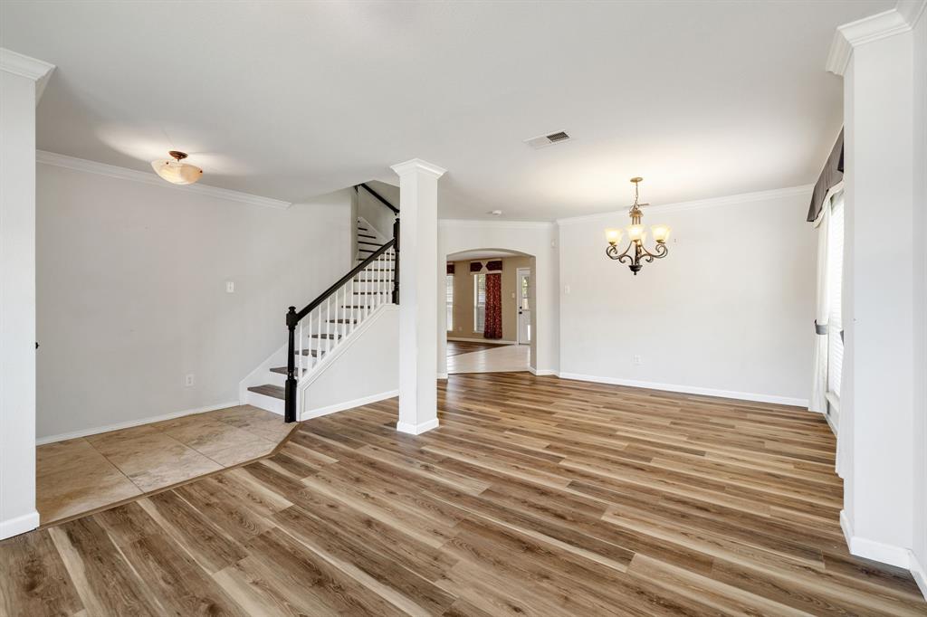 813 Silverbrook Drive