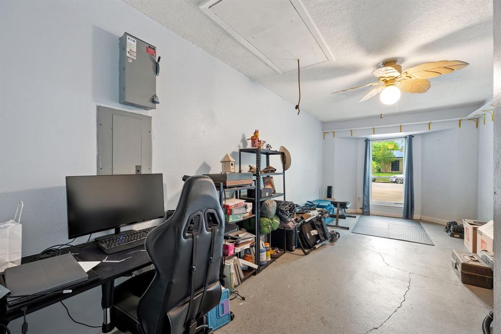 South HIlls Park 2nd Inst - Residential