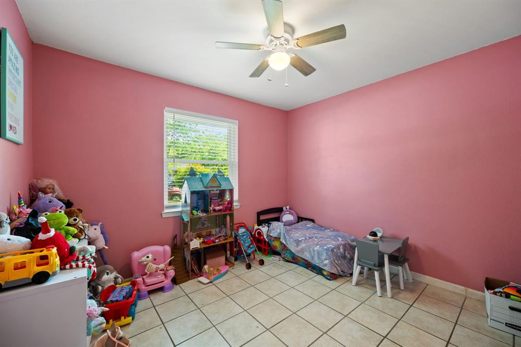 South HIlls Park 2nd Inst - Residential