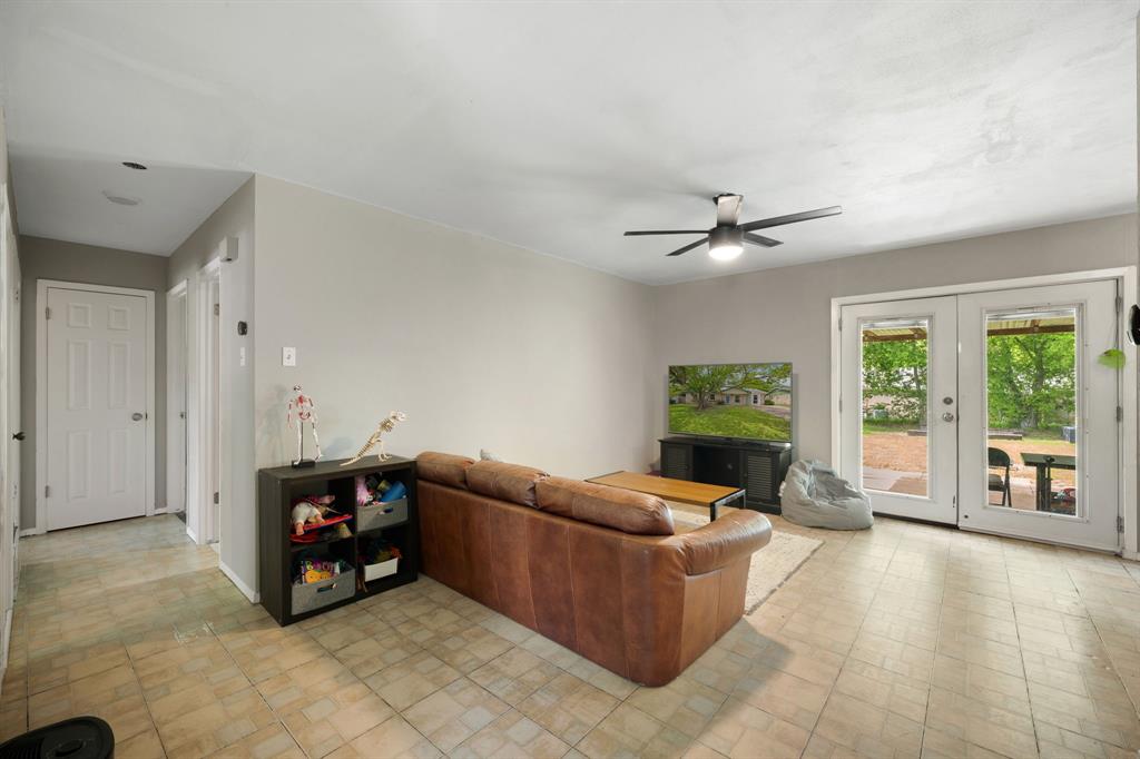 South HIlls Park 2nd Inst - Residential