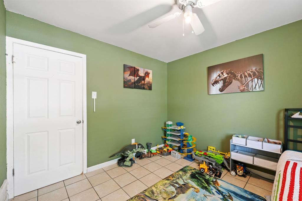 South HIlls Park 2nd Inst - Residential