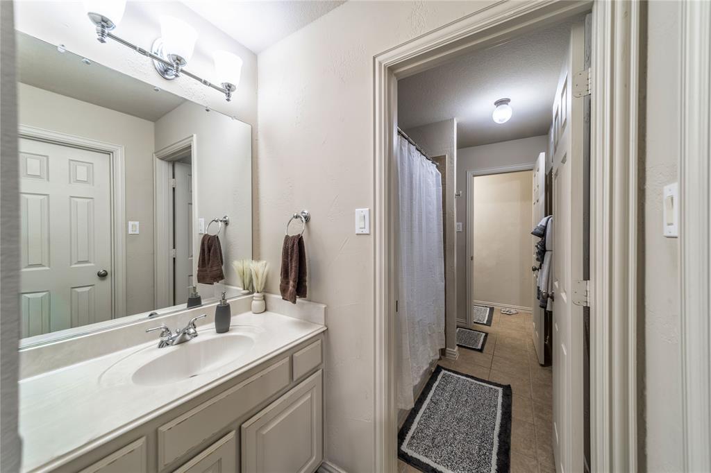 Aviary Ph 4 - Residential