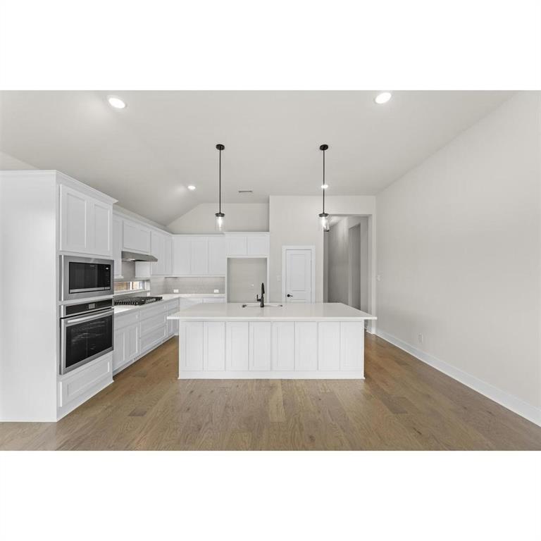 2000 Harmony Pine Way