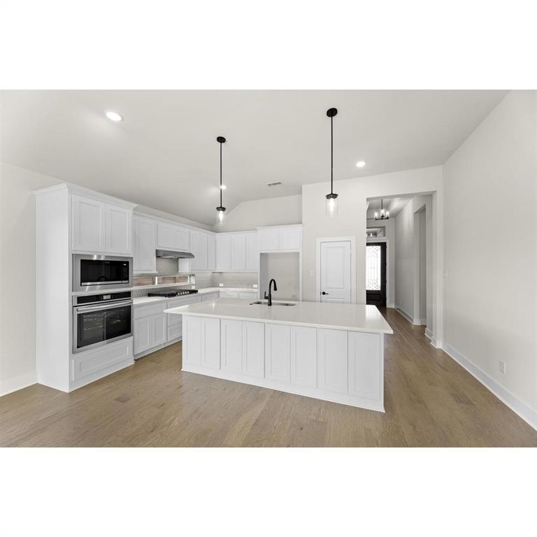 2000 Harmony Pine Way