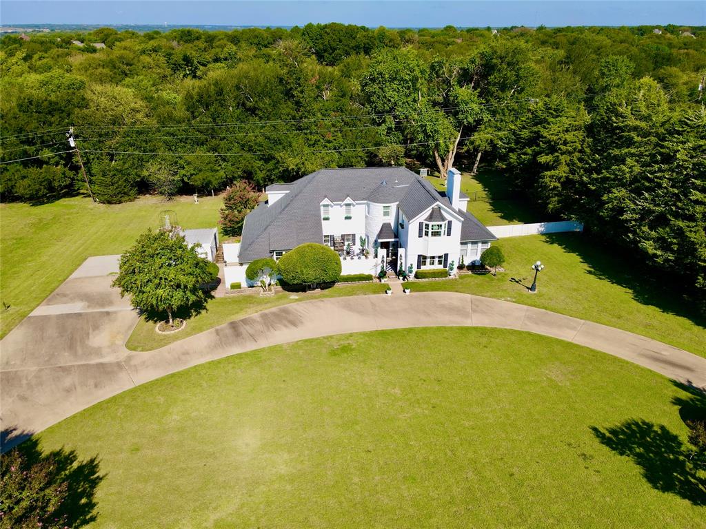 44 Meadowcreek Drive