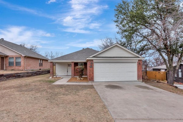 8112 ARBOR AVE, FORT WORTH, TX 76116 - Image a037d7464048a6dafd0fadca8a443162/59756432