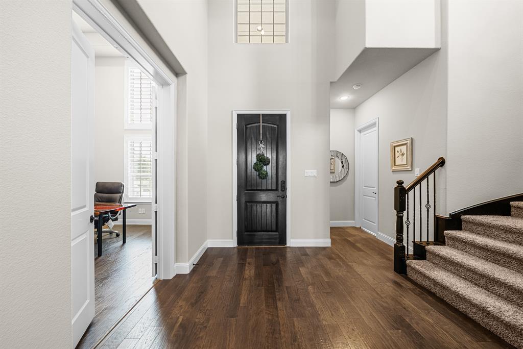 1611 Chisholm Trail