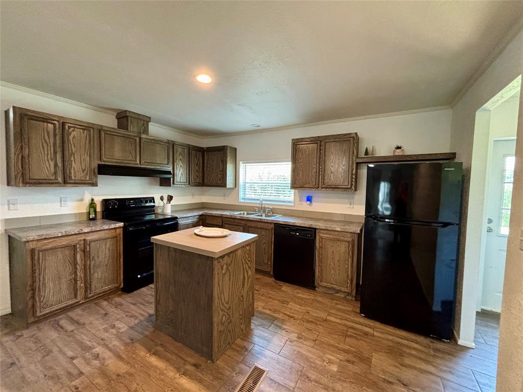 Falcon Crest - Residential Lease