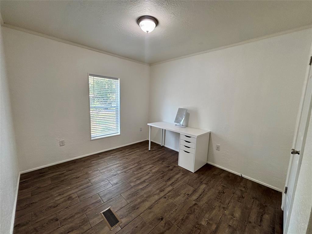 Falcon Crest - Residential Lease