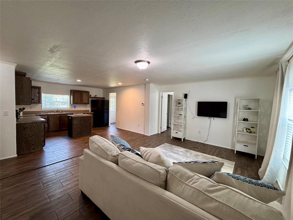 Falcon Crest - Residential Lease