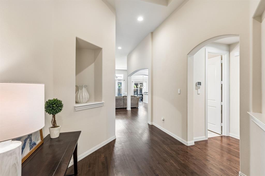 400 Komron Court
