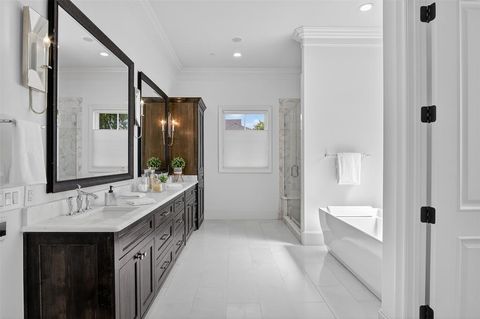 Tiny photo for 6019 Prestonshire Lane, Dallas, TX 75225 (MLS # 20999589)