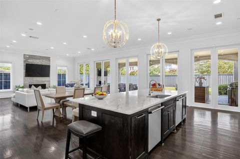 Tiny photo for 6019 Prestonshire Lane, Dallas, TX 75225 (MLS # 20999589)