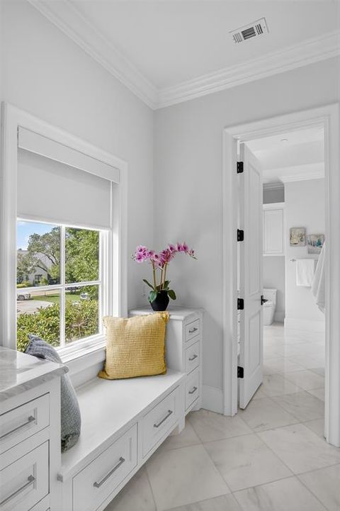 Tiny photo for 6019 Prestonshire Lane, Dallas, TX 75225 (MLS # 20999589)