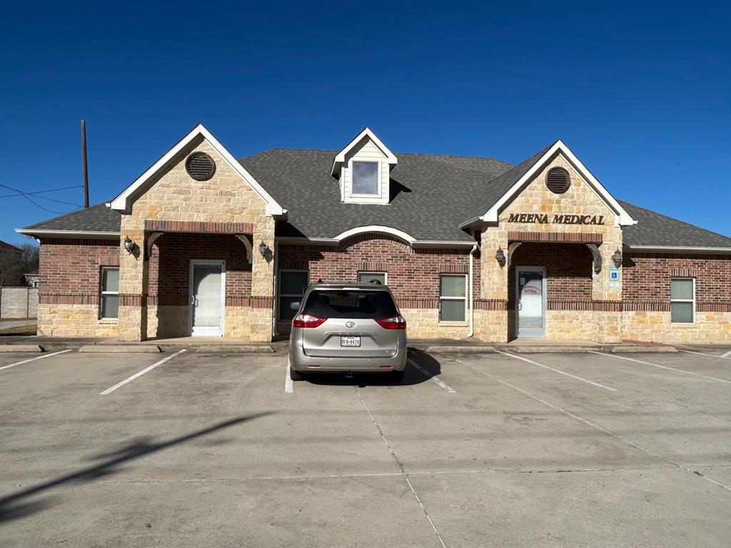 1905 Bedford Road 200