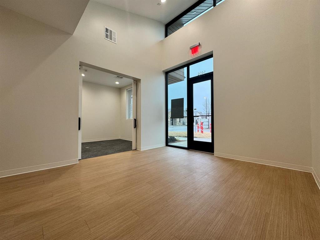 1400 N COIT Road 1705