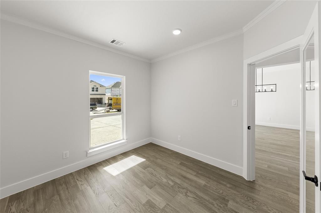 2614 Shadybrook Drive