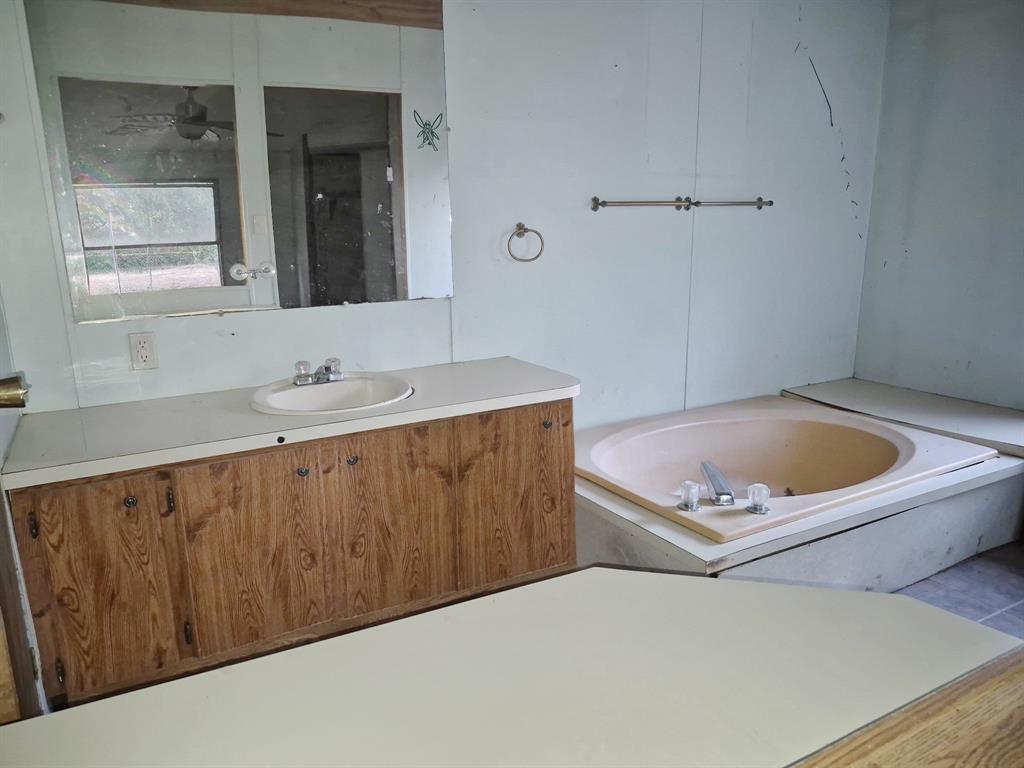 2201 Cadiz Circle