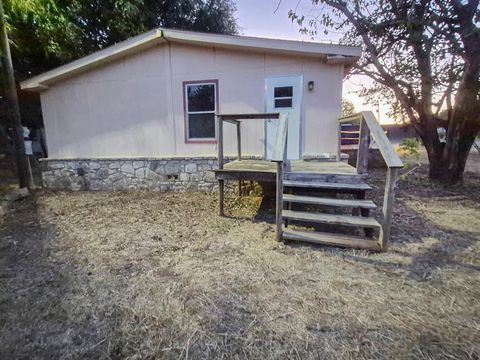 2201 Cadiz Circle Granbury TX 76048