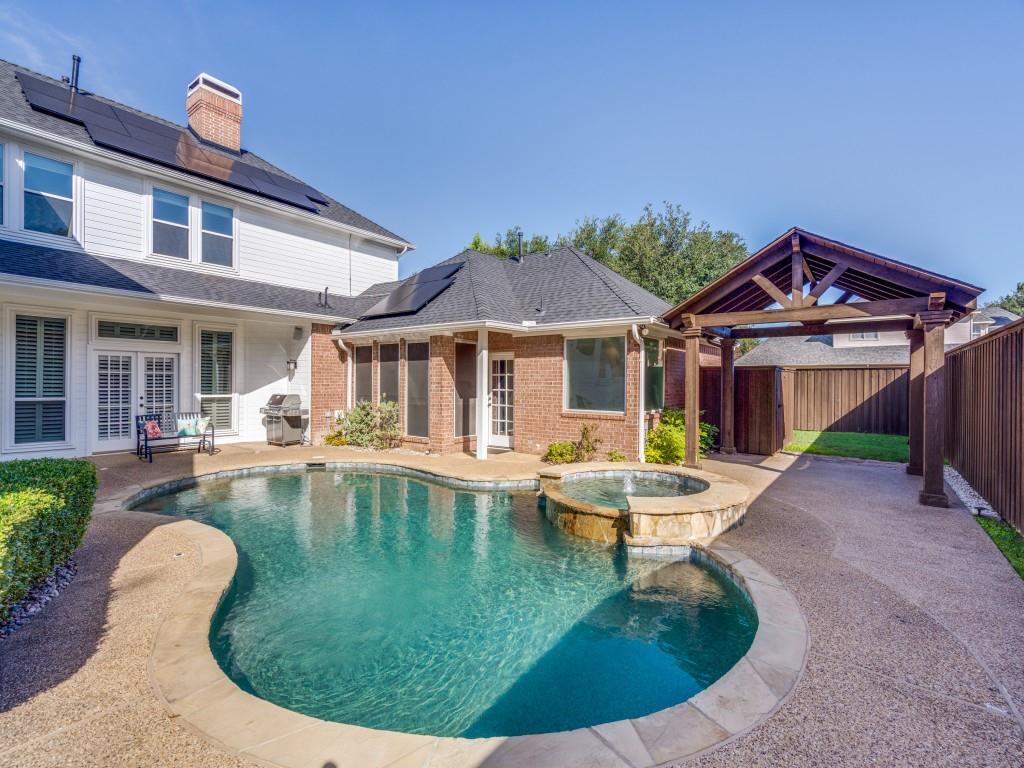 3709 Mount Vernon Way