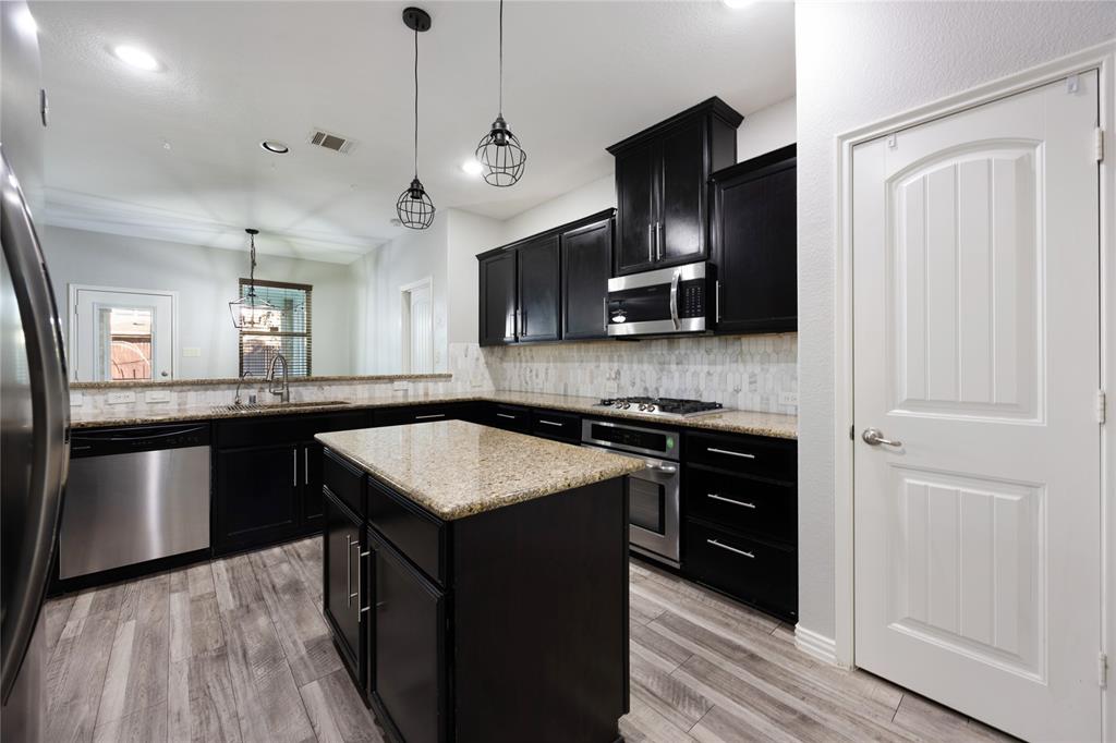 Valor Pointe - The Reserve At Westridge Ph 16 - Residential