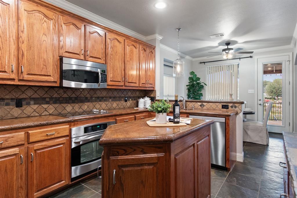 Lake Country Estates Add - Residential