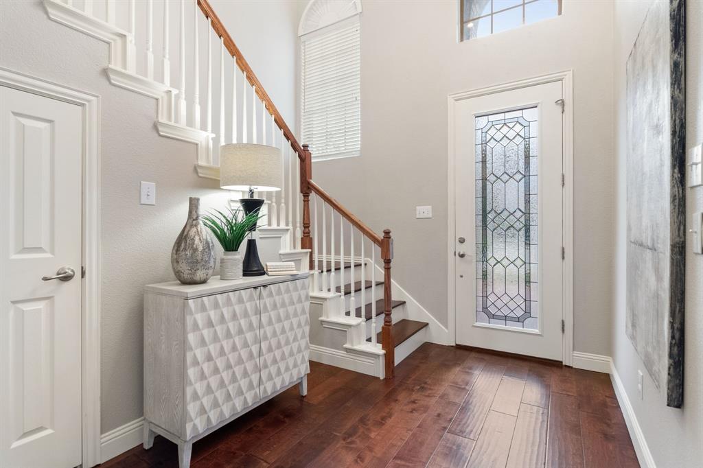 8516 Sunset Cove Court