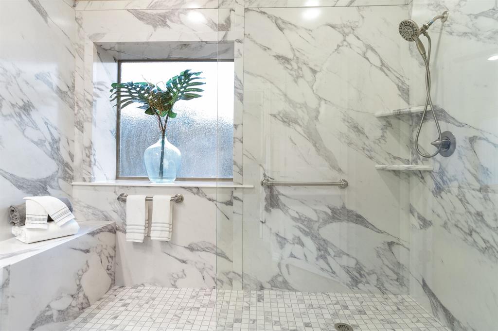 Lake Country Estates Add - Residential